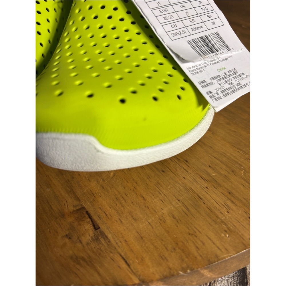 CROCS Kids J1 Literide Clog Bright Lime w/Black Strap Foam Waterproof NEW - Picture 5 of 7